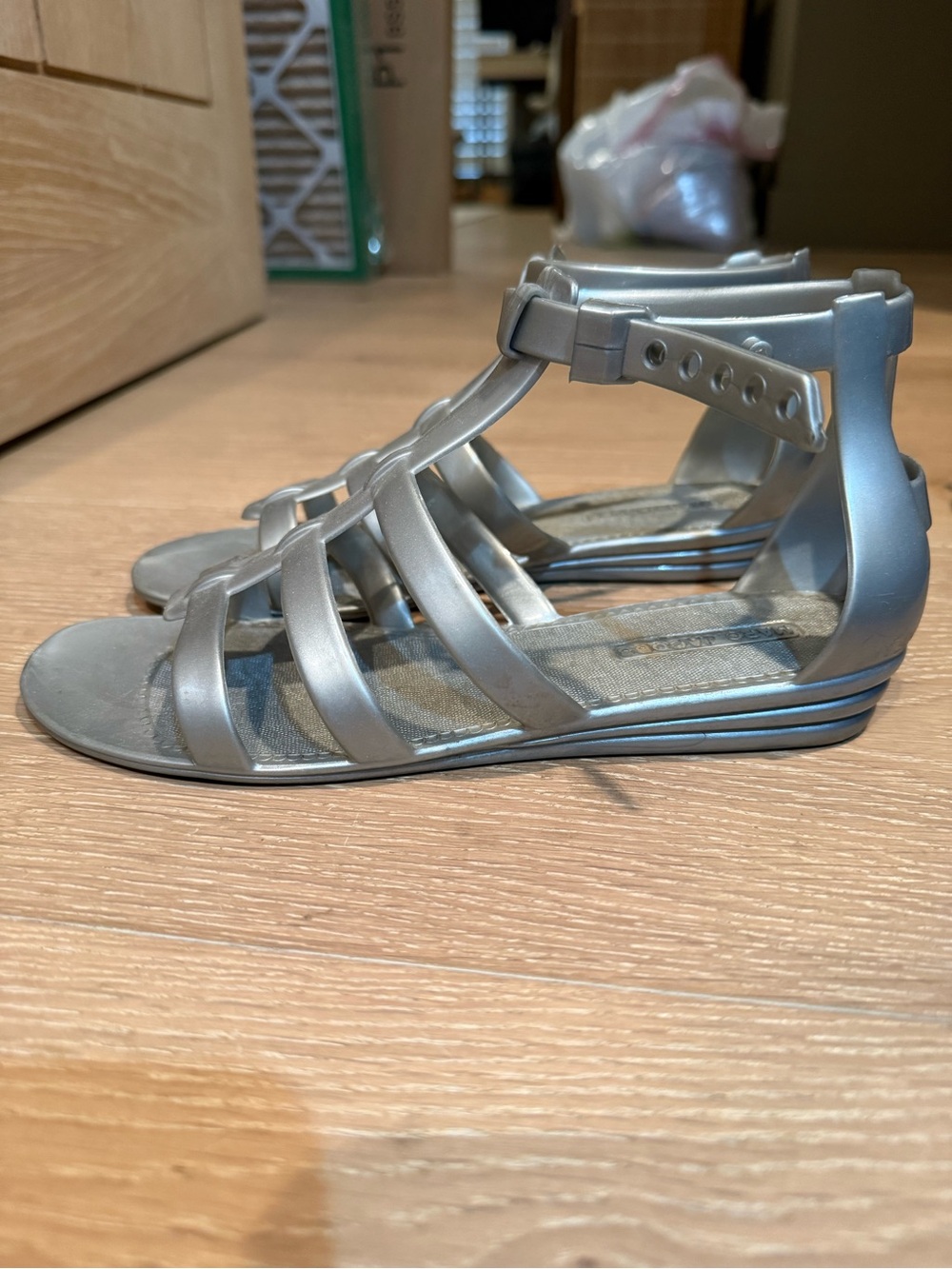 Marc Jacobs Metallic Silver Jelly Gladiator Sandals Size 6